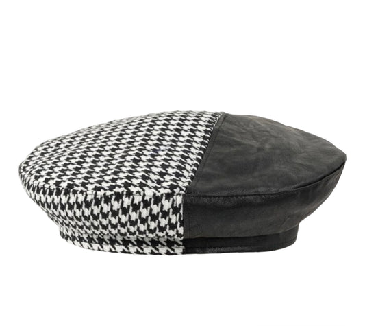 Queen of Hip Hop Pattern Beret